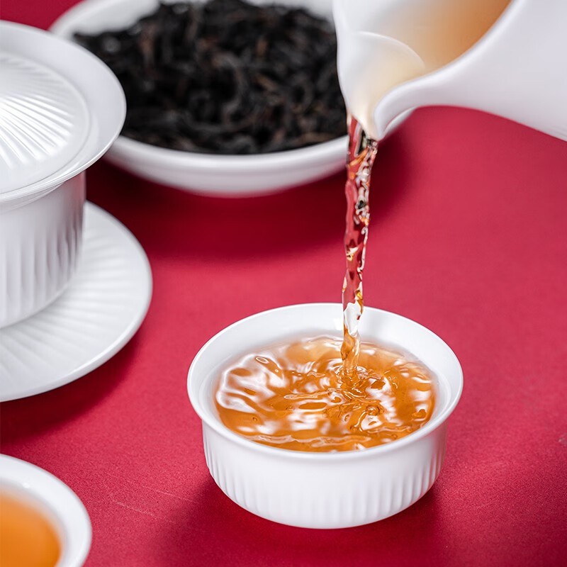 当季新品 中茶大红袍茶叶礼盒礼品岩茶 癸卯兔年生肖茶150g